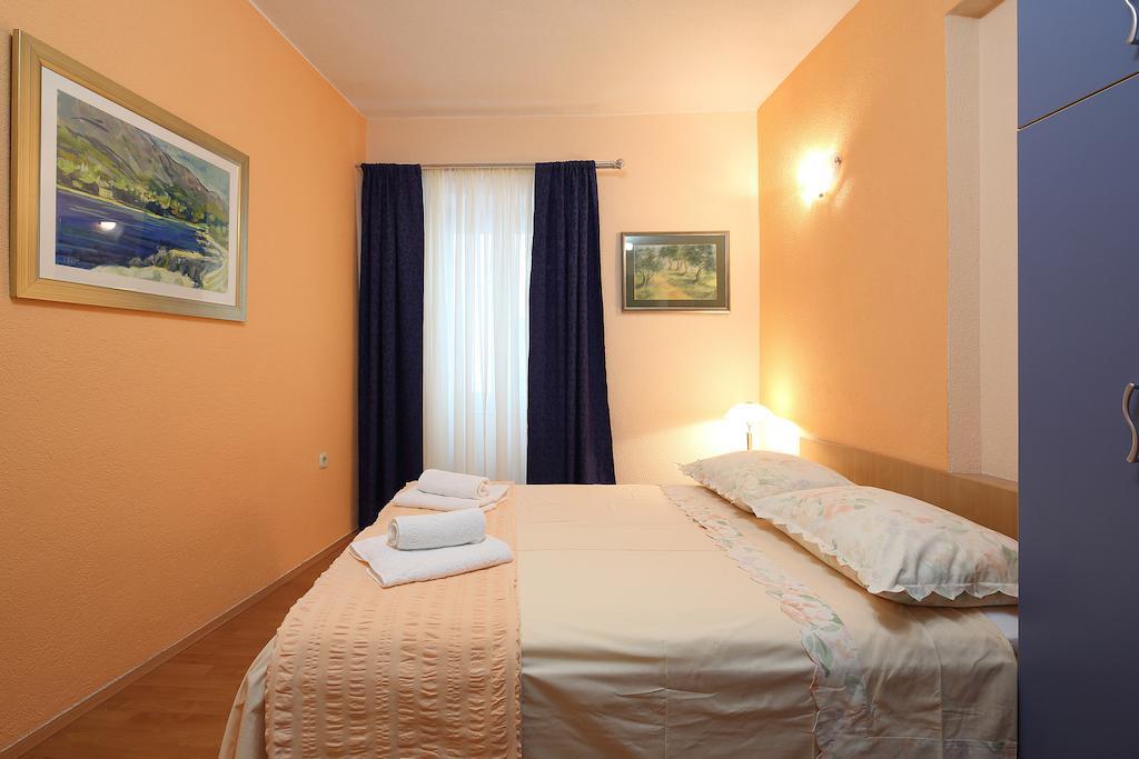 La Familia Apartments Makarska Room photo